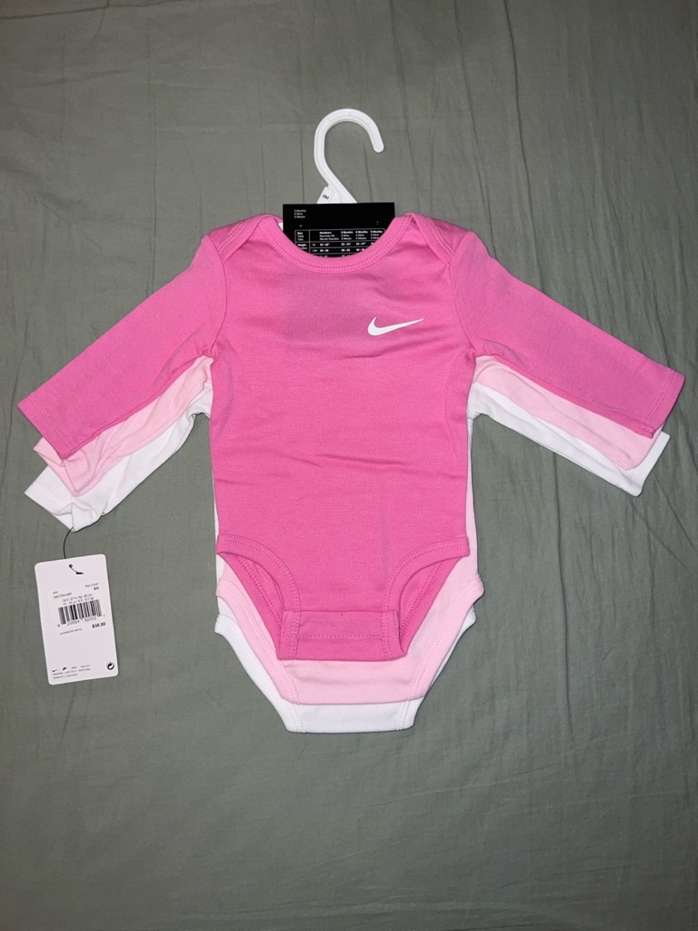 Nike Baby Girls Long-Sleeve Bodysuit 3-Pack in White and Pink Shades - Picture 2 of 3